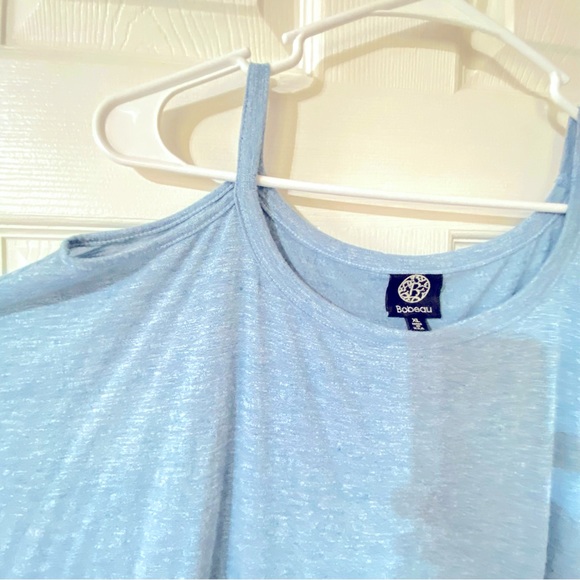 Bobeau Open Cold Shoulder Knit Top Short Sleeve Shirt Light blue top Sz. L .NWOT - Picture 6 of 8